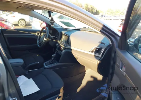 2017 Hyundai Elantra Value Edition из США, поврежденный, VIN KMHD84LF9HU388072